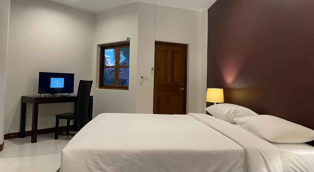The Pace Phuket Boutique Resort Rawai Eksteriør billede