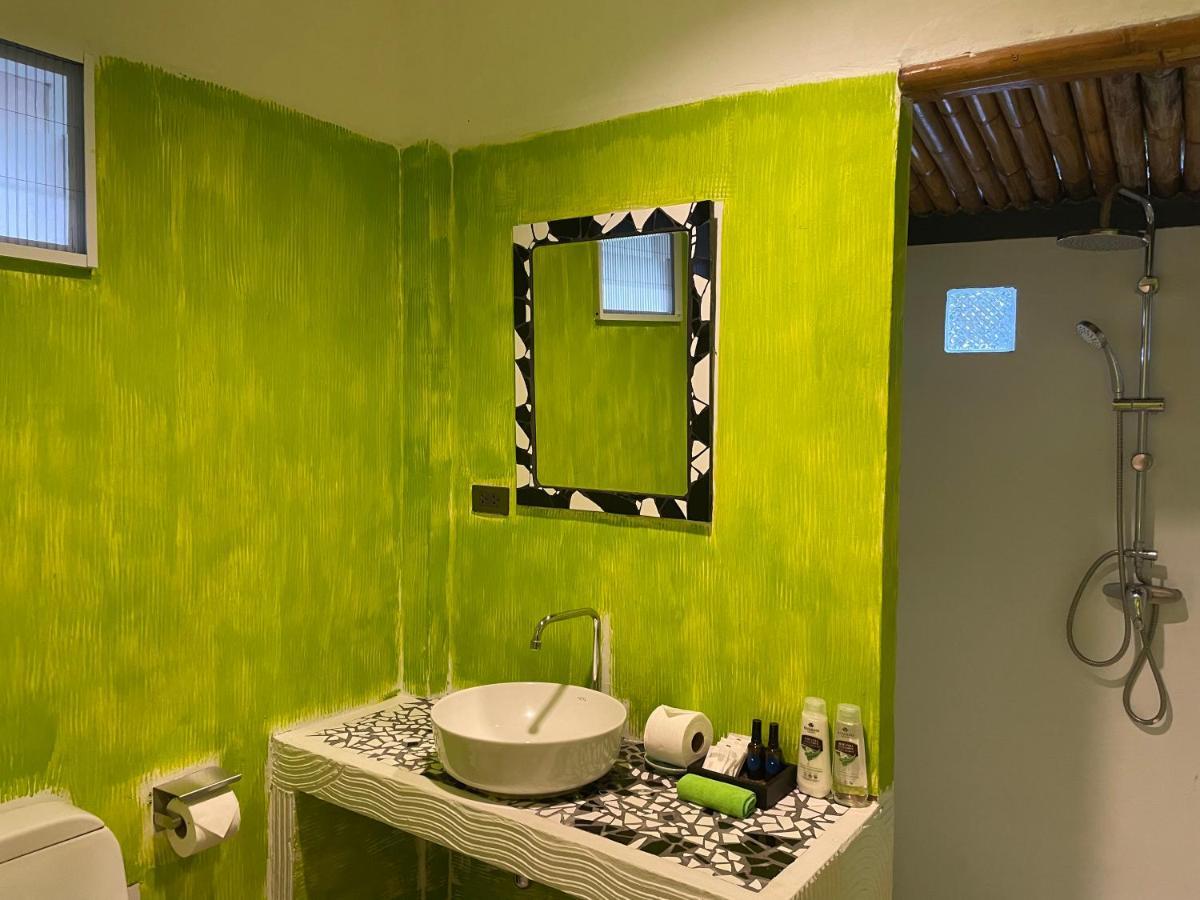 The Pace Phuket Boutique Resort Rawai Eksteriør billede